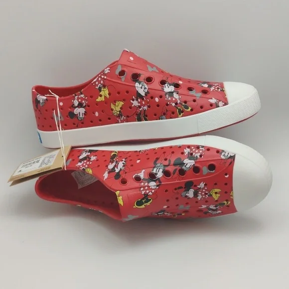 Disney Native Jefferson Print Minnie Mouse Women's Shoes - Picture 2 of 7